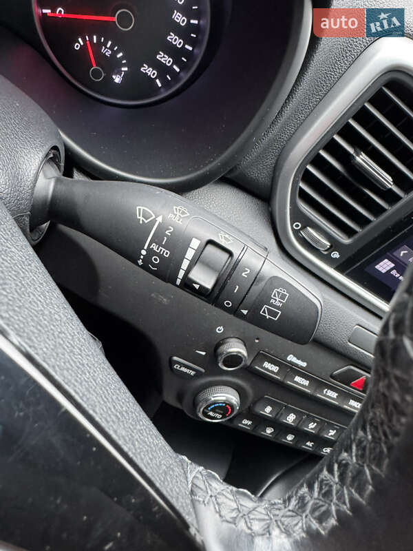 Внедорожник / Кроссовер Kia Sportage 2021 в Киеве