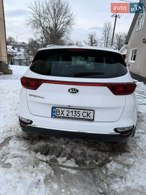 Внедорожник / Кроссовер Kia Sportage 2019 в Чемеровцах