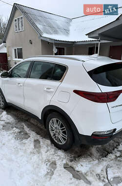 Внедорожник / Кроссовер Kia Sportage 2019 в Чемеровцах