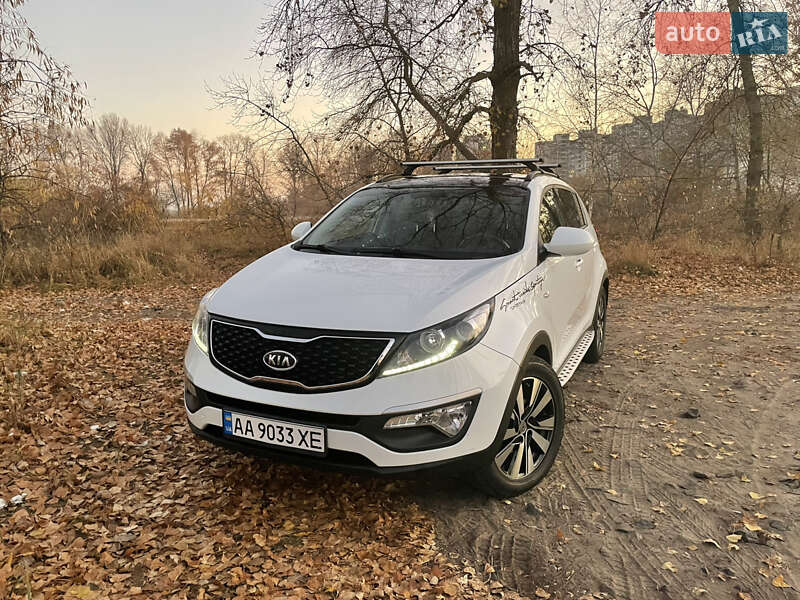Внедорожник / Кроссовер Kia Sportage 2013 в Киеве