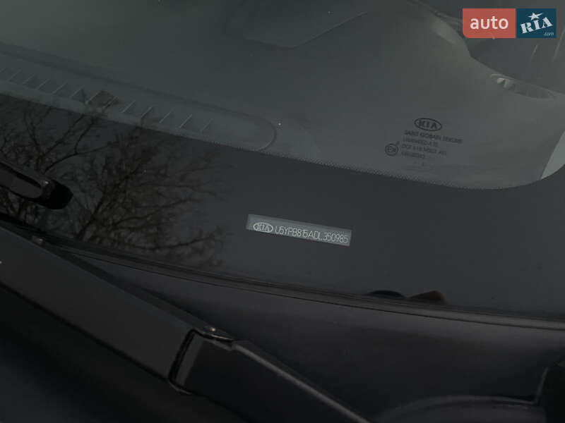 Внедорожник / Кроссовер Kia Sportage 2013 в Киеве