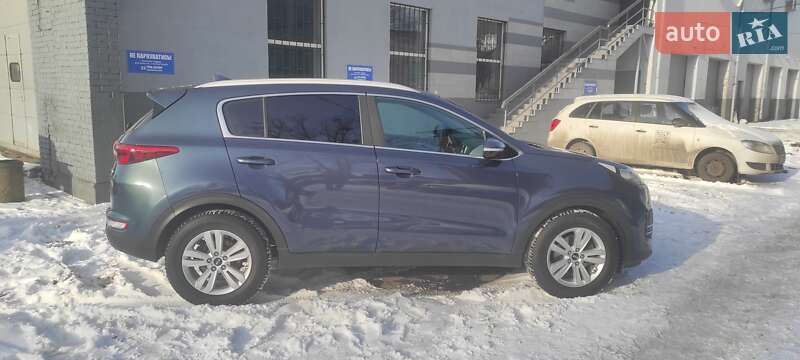 Внедорожник / Кроссовер Kia Sportage 2016 в Киеве фото 13 Внедорожник / Кроссовер Kia Sportage 2016 в Киеве