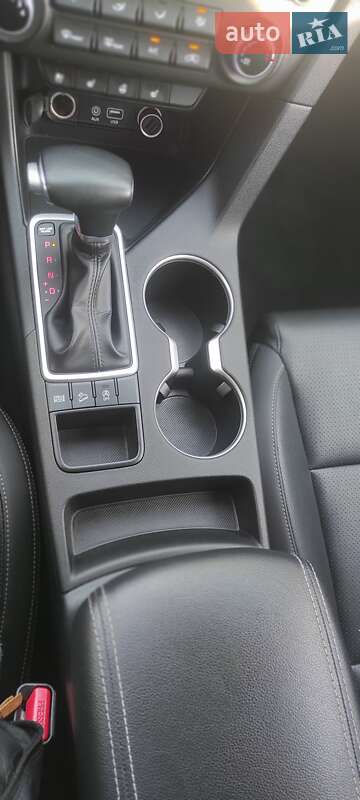 Внедорожник / Кроссовер Kia Sportage 2016 в Киеве фото 26 Внедорожник / Кроссовер Kia Sportage 2016 в Киеве