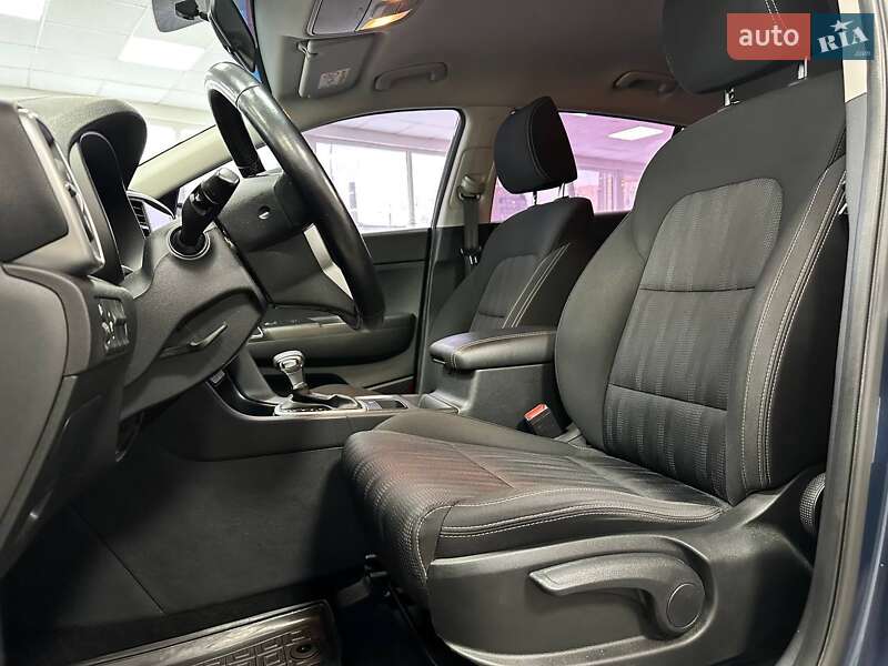 Внедорожник / Кроссовер Kia Sportage 2021 в Киеве