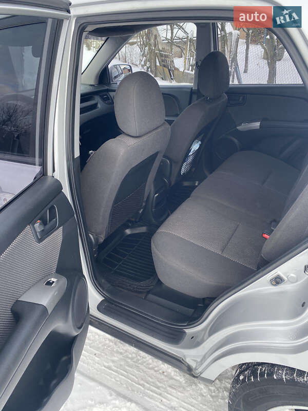 Внедорожник / Кроссовер Kia Sportage 2005 в Борзне фото 9 Внедорожник / Кроссовер Kia Sportage 2005 в Борзне
