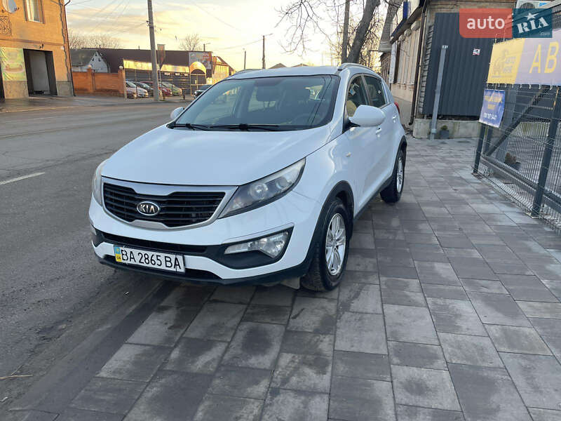 Позашляховик / Кросовер Kia Sportage 2012 в Кропивницькому