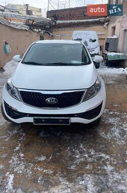 Позашляховик / Кросовер Kia Sportage 2015 в Житомирі