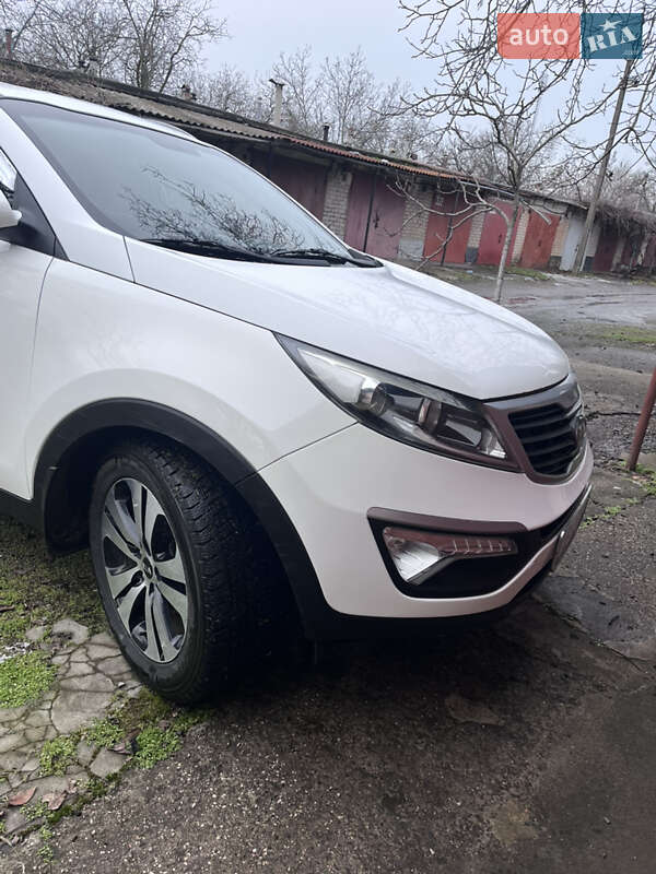 Внедорожник / Кроссовер Kia Sportage 2011 в Кривом Роге