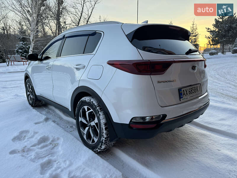 Позашляховик / Кросовер Kia Sportage 2021 в Харкові