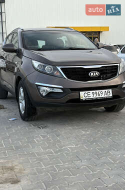 Внедорожник / Кроссовер Kia Sportage 2015 в Черновцах
