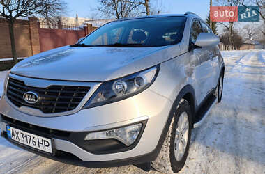 Позашляховик / Кросовер Kia Sportage 2012 в Харкові