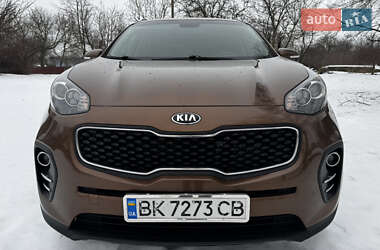 Внедорожник / Кроссовер Kia Sportage 2016 в Каменец-Подольском