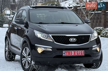 Позашляховик / Кросовер Kia Sportage 2015 в Рівному