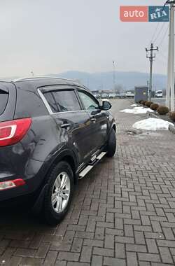 Внедорожник / Кроссовер Kia Sportage 2013 в Хусте