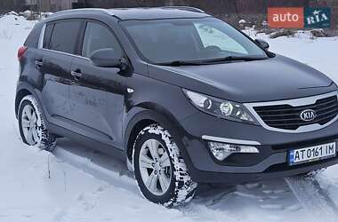 Позашляховик / Кросовер Kia Sportage 2013 в Коломиї