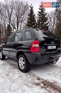 Внедорожник / Кроссовер Kia Sportage 2008 в Ивано-Франковске