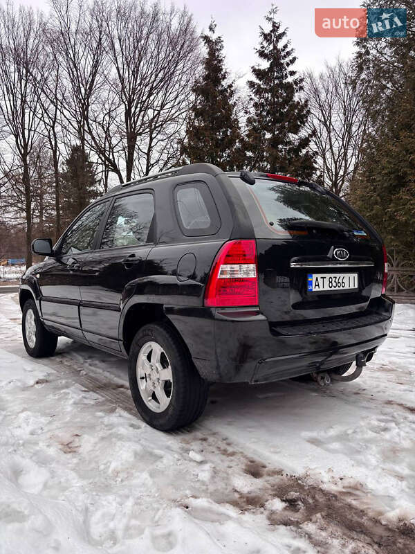 Внедорожник / Кроссовер Kia Sportage 2008 в Ивано-Франковске