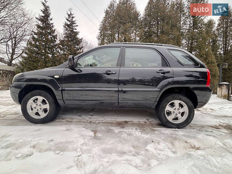 Внедорожник / Кроссовер Kia Sportage 2008 в Ивано-Франковске
