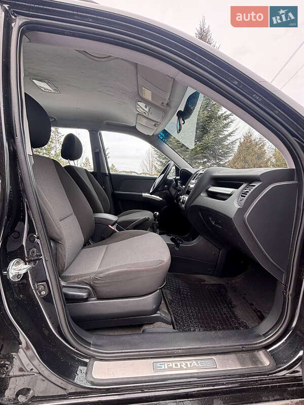 Внедорожник / Кроссовер Kia Sportage 2008 в Ивано-Франковске