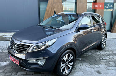 Позашляховик / Кросовер Kia Sportage 2011 в Луцьку