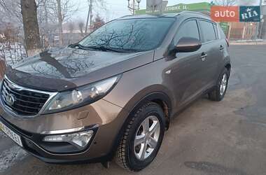 Позашляховик / Кросовер Kia Sportage 2015 в Шаргороді