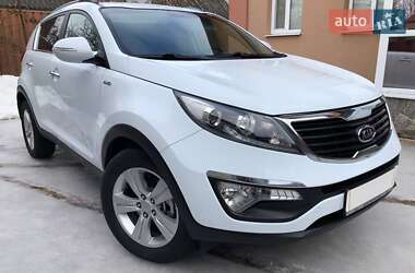 Внедорожник / Кроссовер Kia Sportage 2011 в Ахтырке