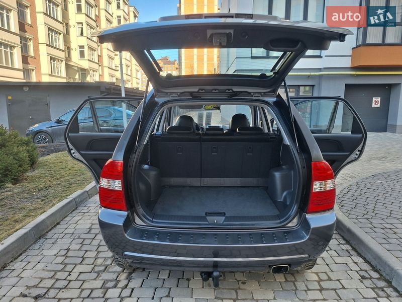 Внедорожник / Кроссовер Kia Sportage 2006 в Ивано-Франковске