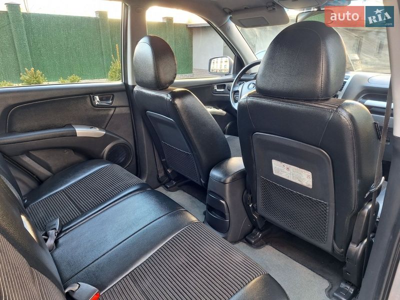 Внедорожник / Кроссовер Kia Sportage 2006 в Ивано-Франковске