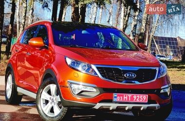 Позашляховик / Кросовер Kia Sportage 2010 в Житомирі