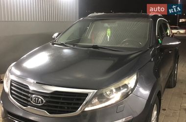 Внедорожник / Кроссовер Kia Sportage 2010 в Каменец-Подольском