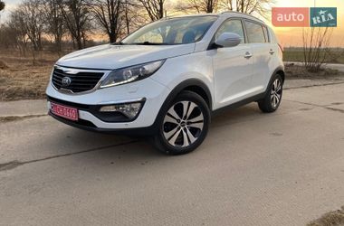 Внедорожник / Кроссовер Kia Sportage 2013 в Стрые