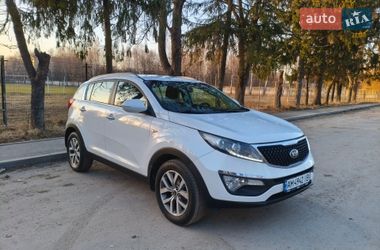 Позашляховик / Кросовер Kia Sportage 2015 в Звягелі