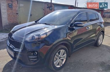Позашляховик / Кросовер Kia Sportage 2016 в Прилуках