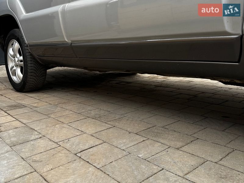 Позашляховик / Кросовер Kia Sportage 2006 в Полтаві