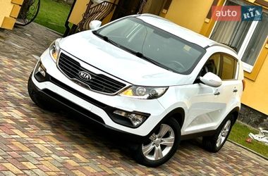 Внедорожник / Кроссовер Kia Sportage 2012 в Ивано-Франковске