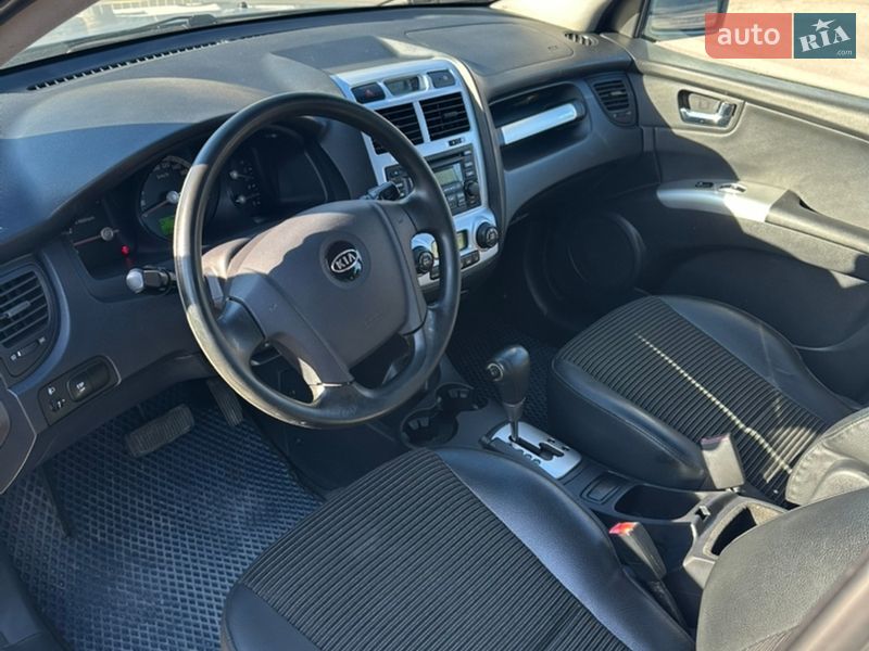 Внедорожник / Кроссовер Kia Sportage 2006 в Днепре