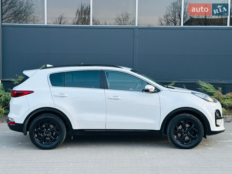 Внедорожник / Кроссовер Kia Sportage 2021 в Белой Церкви