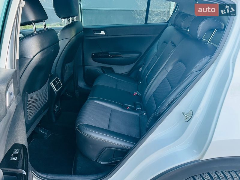 Внедорожник / Кроссовер Kia Sportage 2021 в Белой Церкви