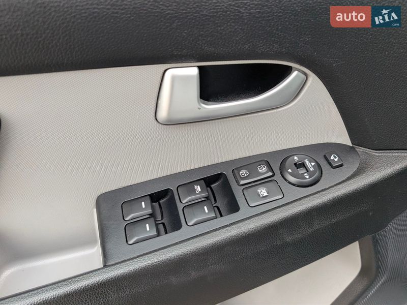 Внедорожник / Кроссовер Kia Sportage 2014 в Виннице