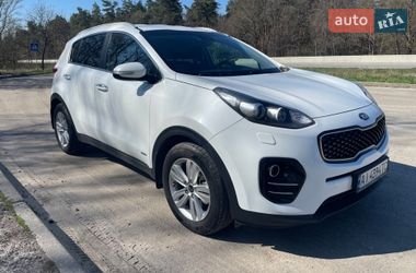 Внедорожник / Кроссовер Kia Sportage 2016 в Белой Церкви
