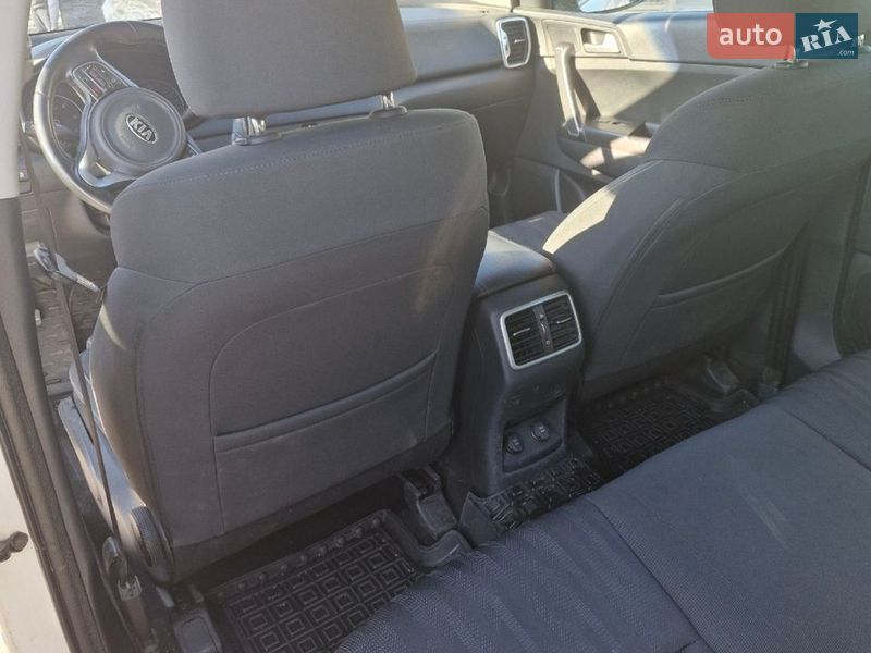 Внедорожник / Кроссовер Kia Sportage 2017 в Запорожье