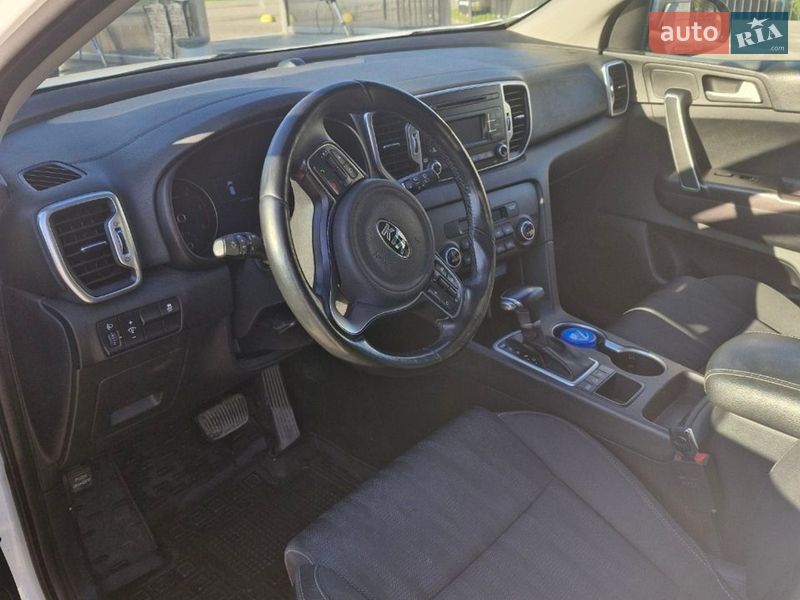 Внедорожник / Кроссовер Kia Sportage 2017 в Запорожье