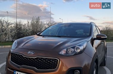 Внедорожник / Кроссовер Kia Sportage 2016 в Буче