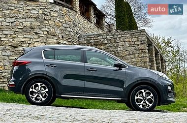 Внедорожник / Кроссовер Kia Sportage 2021 в Каменец-Подольском