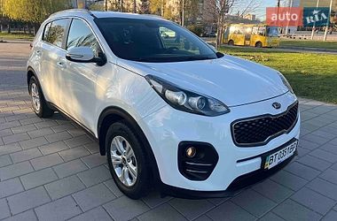 Позашляховик / Кросовер Kia Sportage 2016 в Вінниці