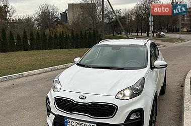 Позашляховик / Кросовер Kia Sportage 2021 в Львові
