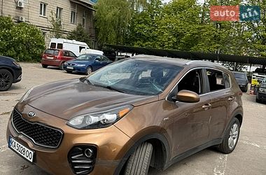 Внедорожник / Кроссовер Kia Sportage 2016 в Киеве