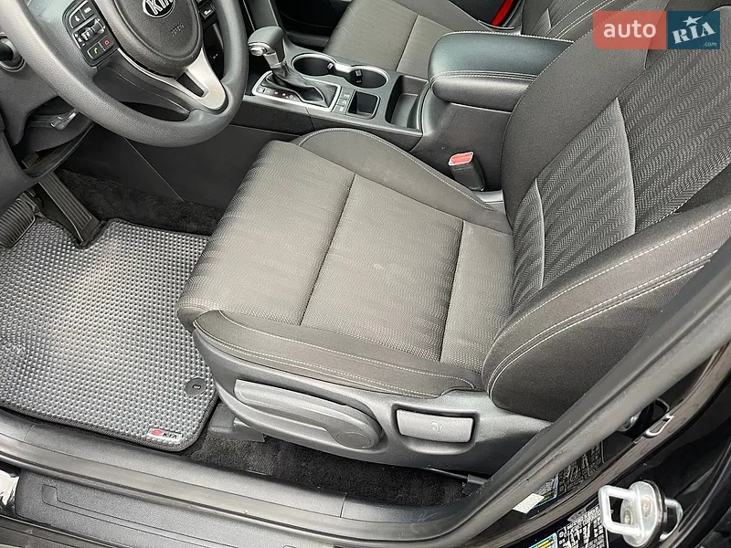 Kia Sportage 2016 VIN KNDPMCAC5H7087216 фото оголошення 11 з 61