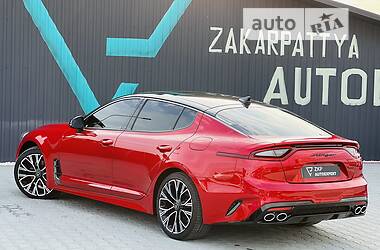 Лифтбек Kia Stinger 2018 в Мукачево