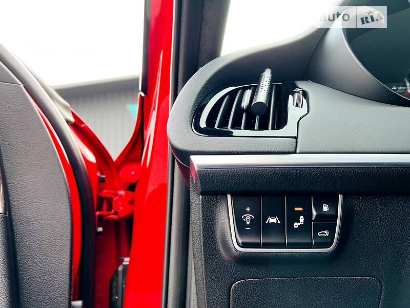Лифтбек Kia Stinger 2018 в Мукачево